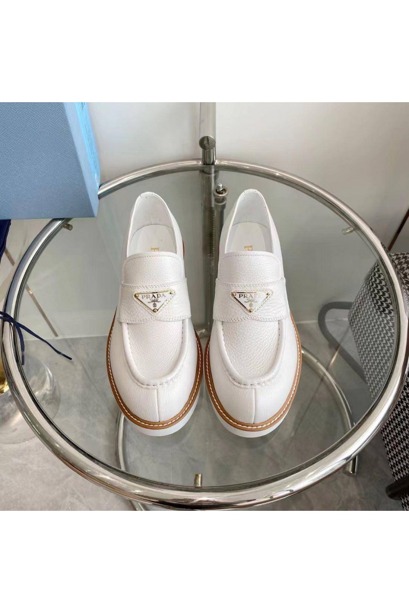 Prada Женские кожаные лоферы Premium - White