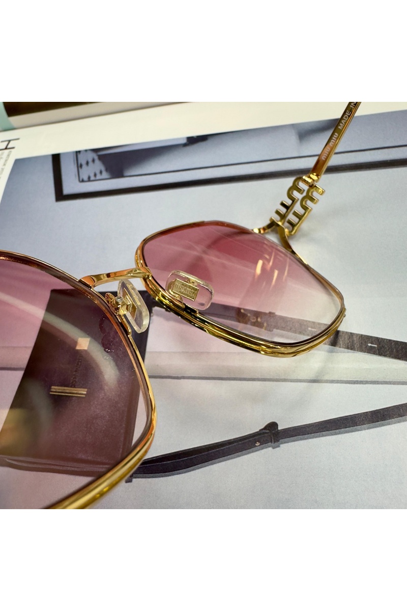 MIU MIU Женские солнцезащитные очки Glimpse