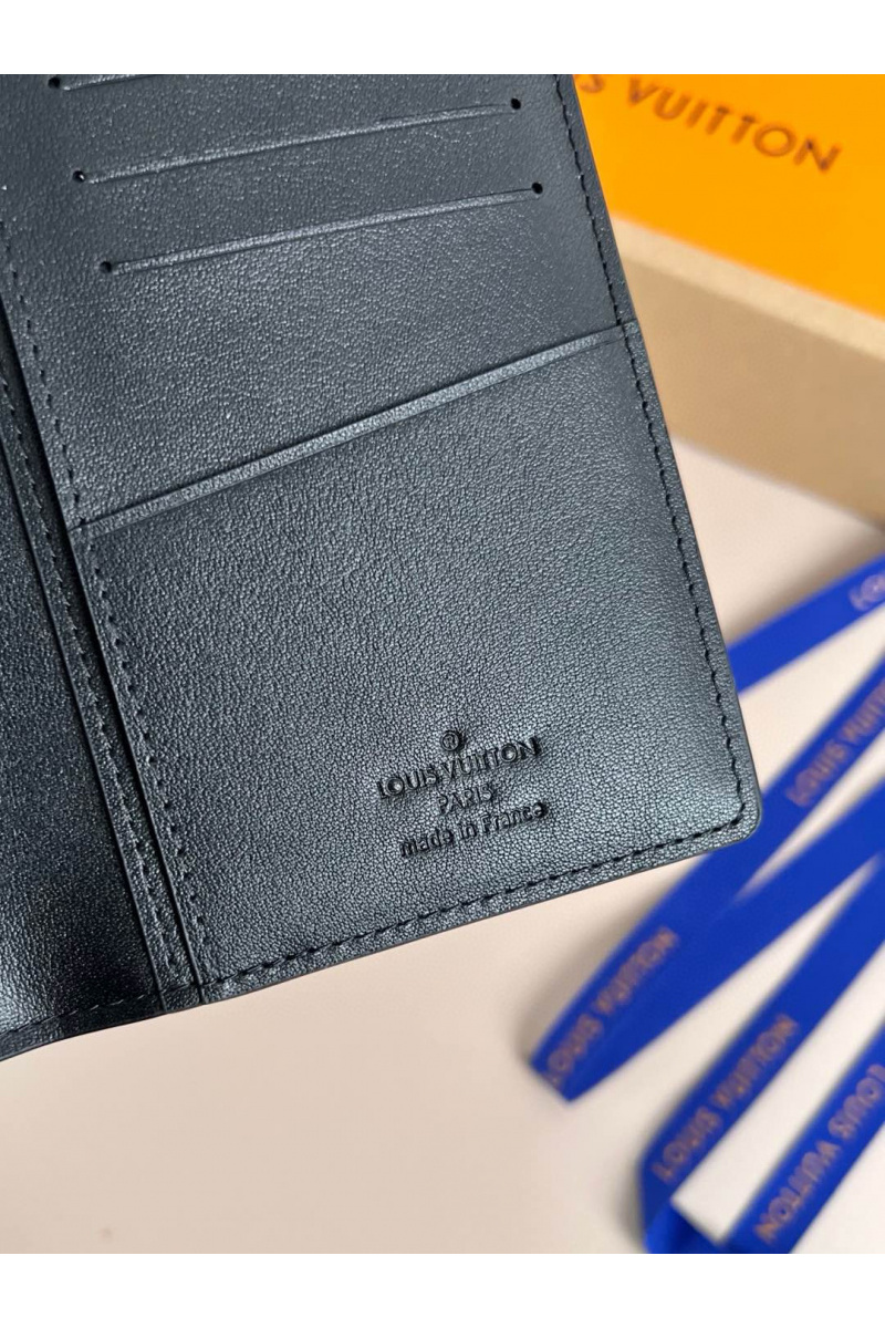 Lоuis Vuittоn Кожаный бумажник Premium 19x9.5x2 см