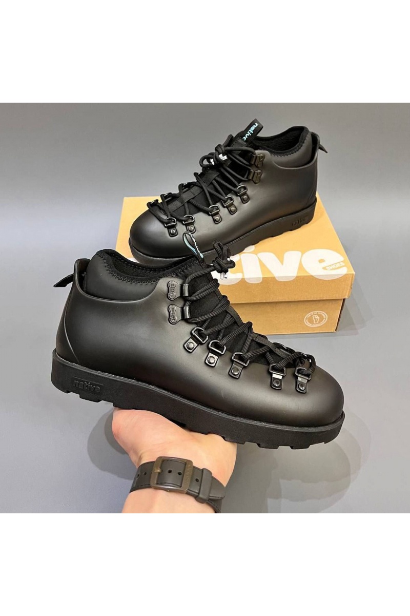 Designer Clothing Зимние кроссовки Native Fitzsimmons - Black