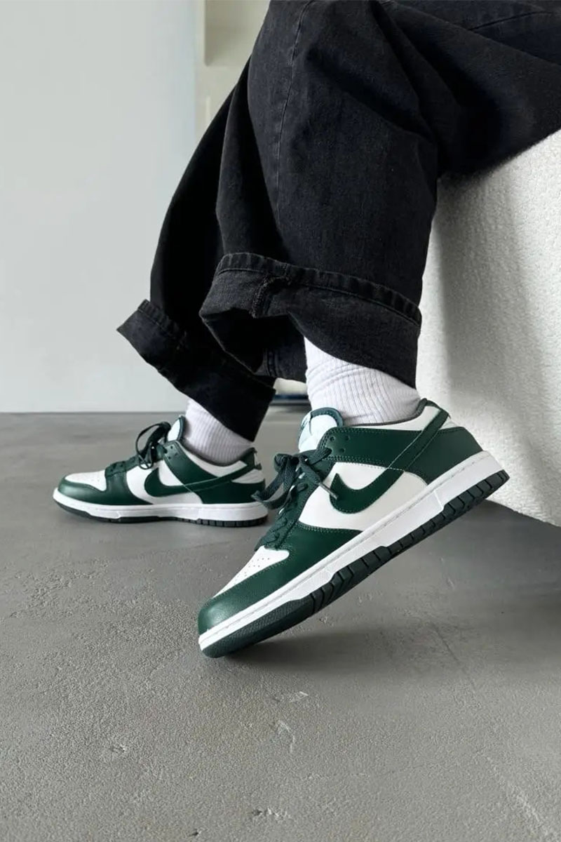 Nike Кроссовки Dunk Low - Green Michigan