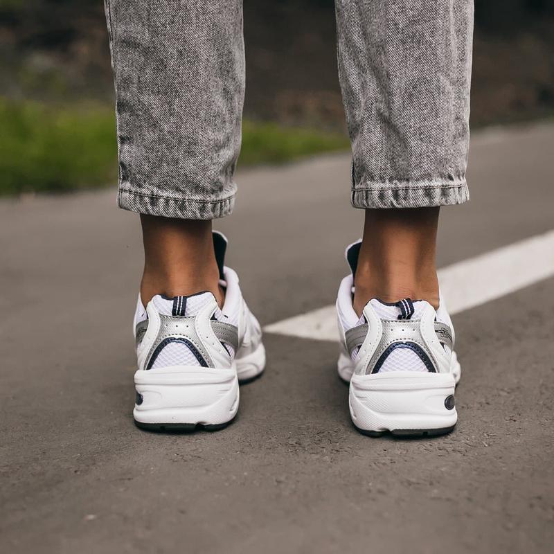 Sneakers Кроссовки 530 Abzorb  - White / Grey