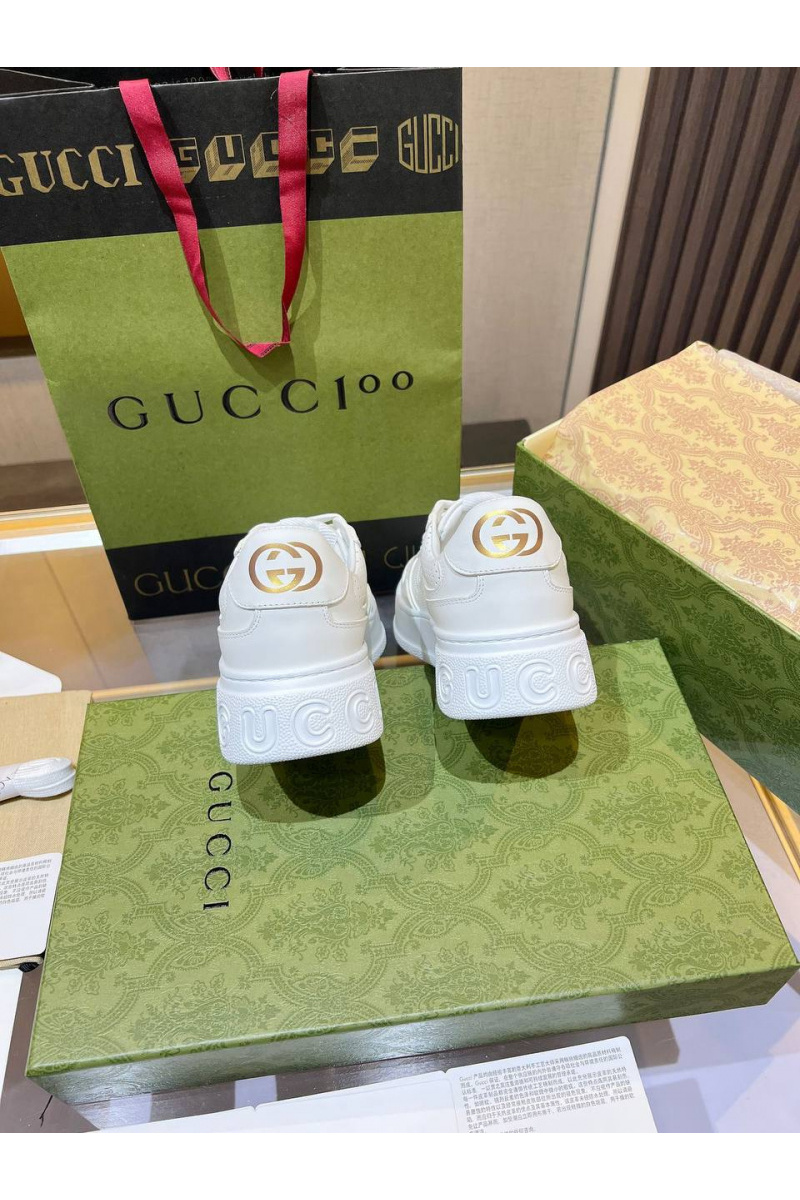Gucci Женские кроссовки Chunky B Premium - White