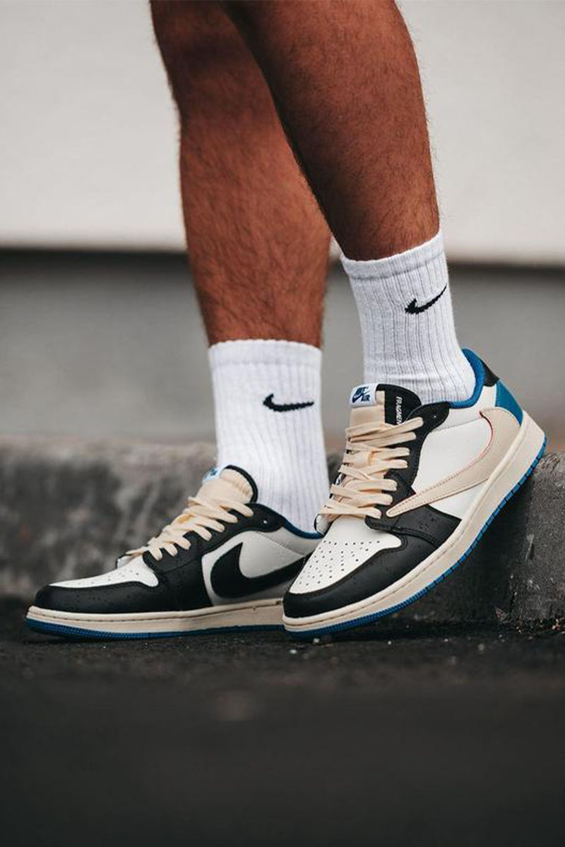 Nike Кроссовки Travis Scott x Fragment x AJ1 Low