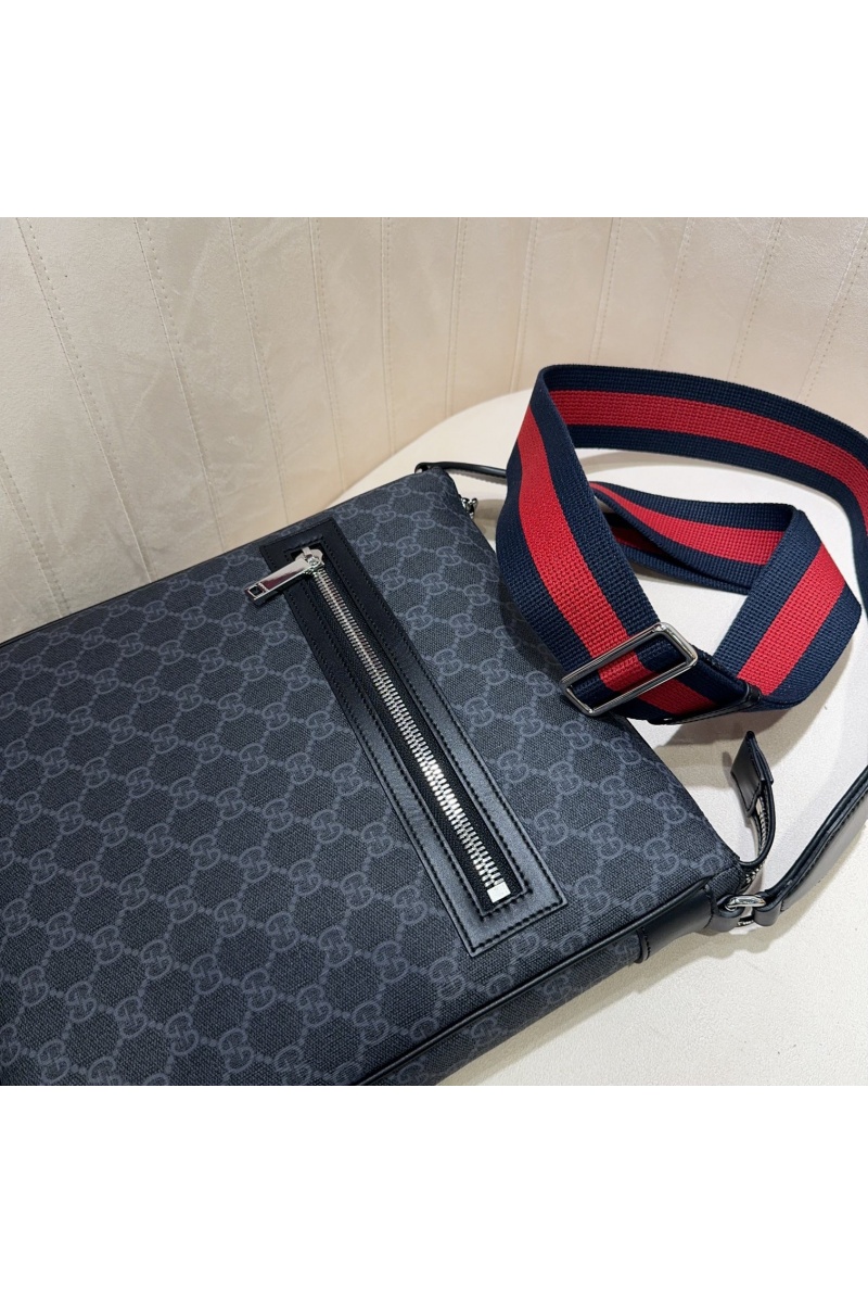 Gucci Кожаная сумка GG Messenger Premium 30x27x4.5 см