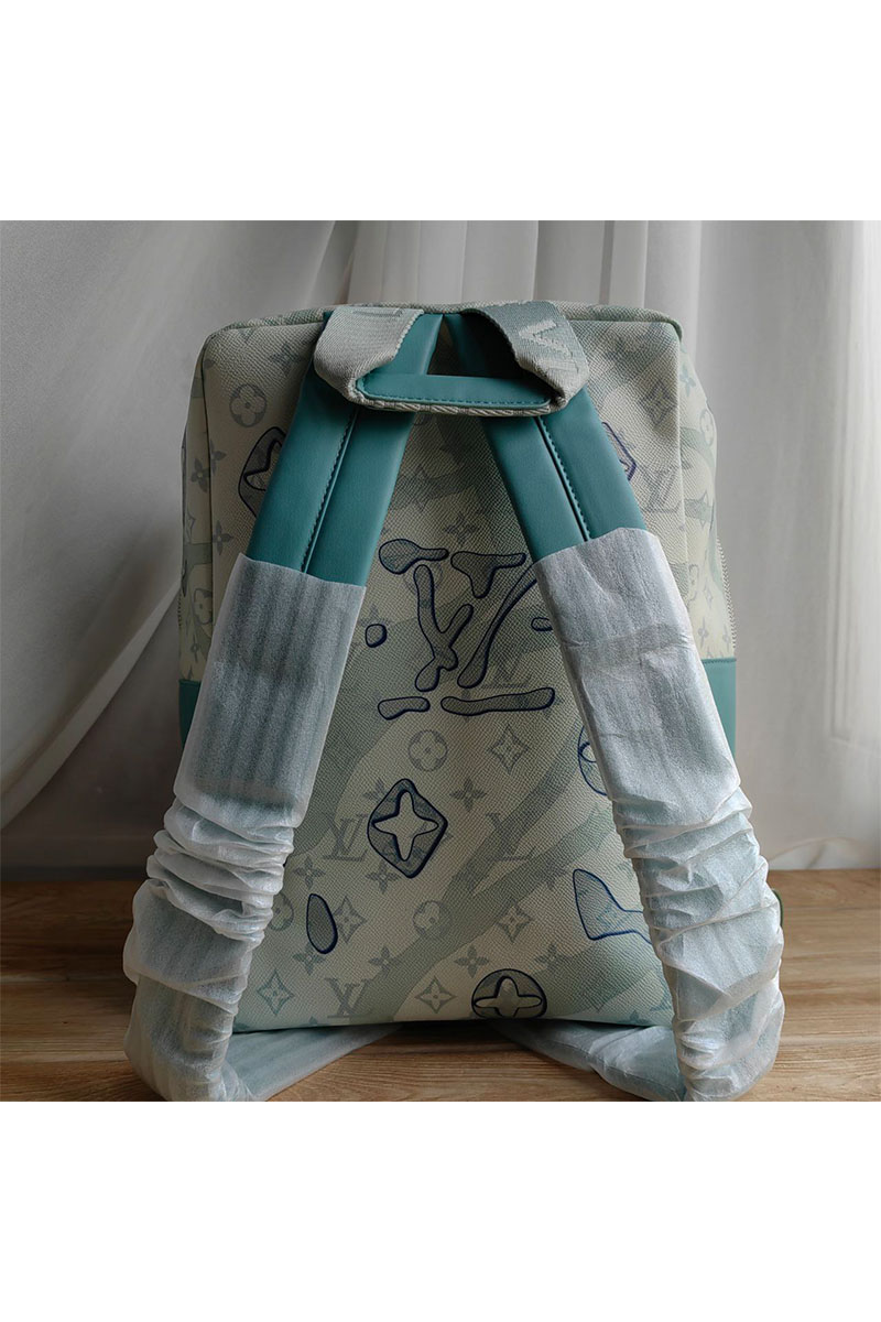 Lоuis Vuittоn Кожаный рюкзак Discovery Monogram 37x40x20 см