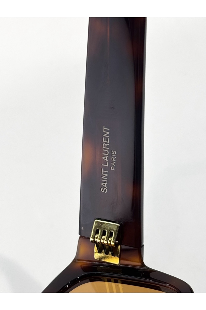 Yves Saint Laurent Солнцезащитные очки 