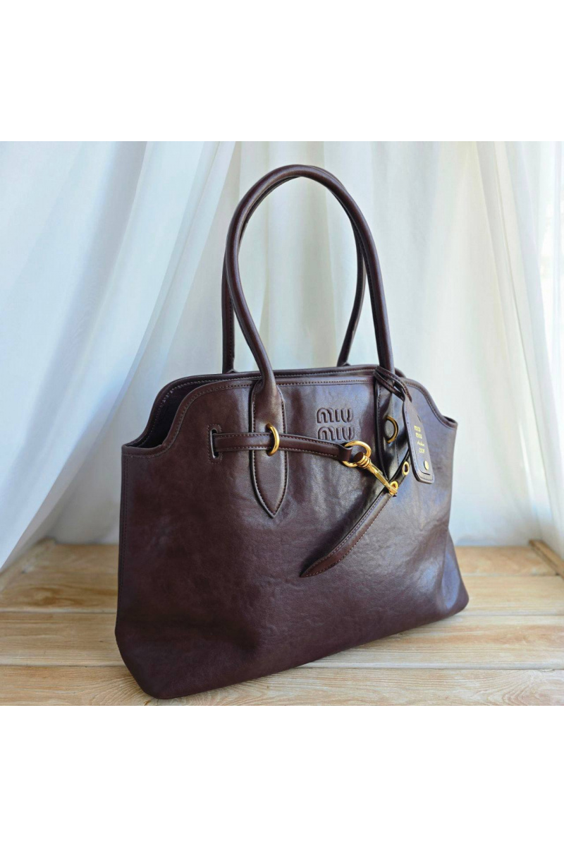 MIU MIU Женская кожаная сумка Aventure nappa 42x29 см - Brown
