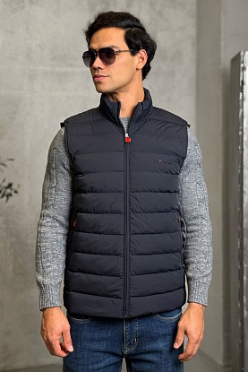 Мужской тёмно-синий жилет 