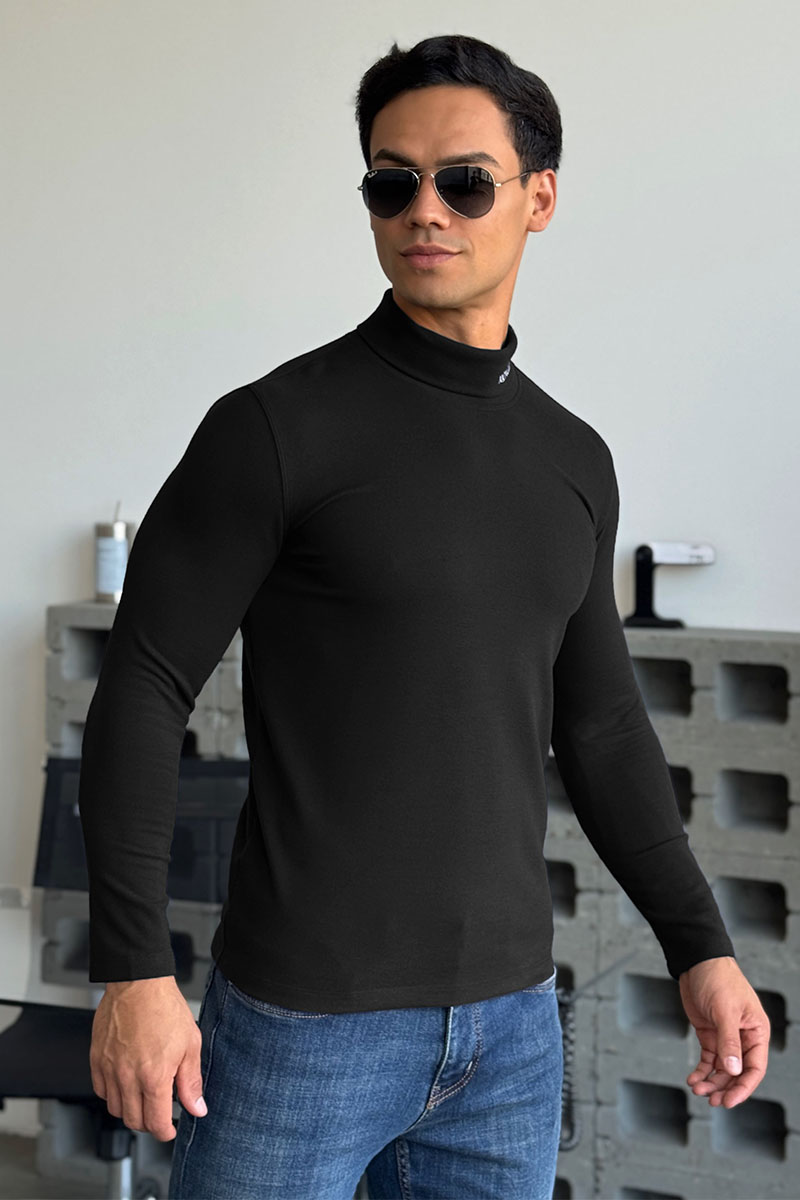 Moncler Утеплённая водолазка чёрного цвета 