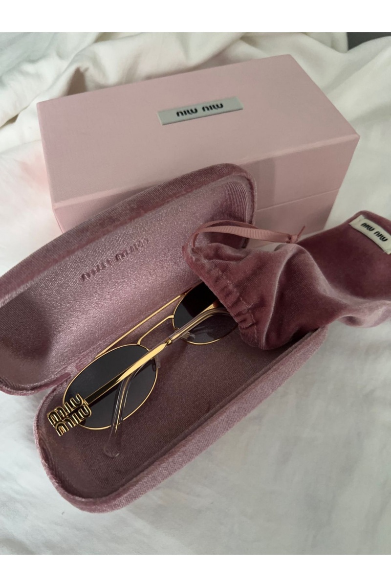 MIU MIU Женские солнцезащитные очки Oval
