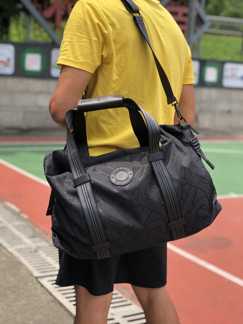 Burberry Нейлоновая дорожная сумка  Premium 50x29x19 см