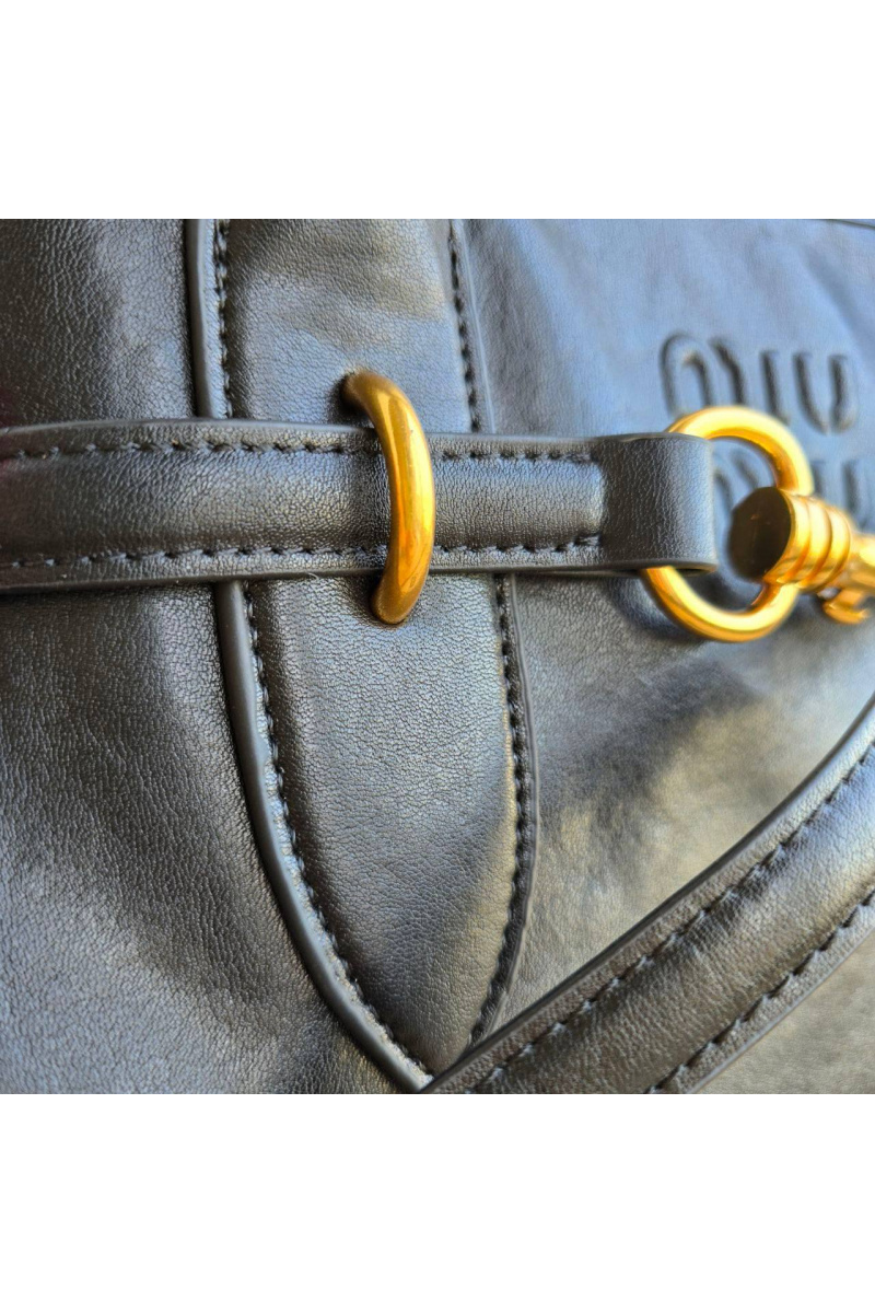 MIU MIU Женская кожаная сумка Aventure nappa 42x29 см - Black
