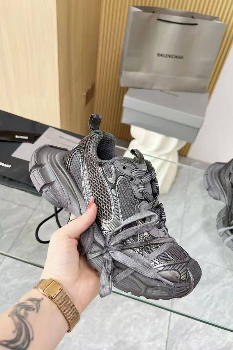 Balenciaga Женские кроссовки premium - Black
