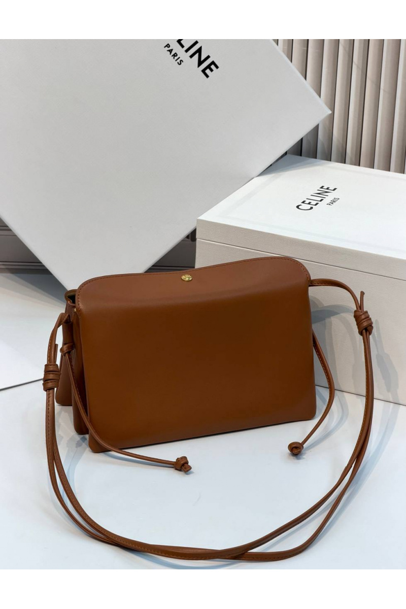 Celine Кожаная сумка Trio Flap premium 22.5x13x3.5 см