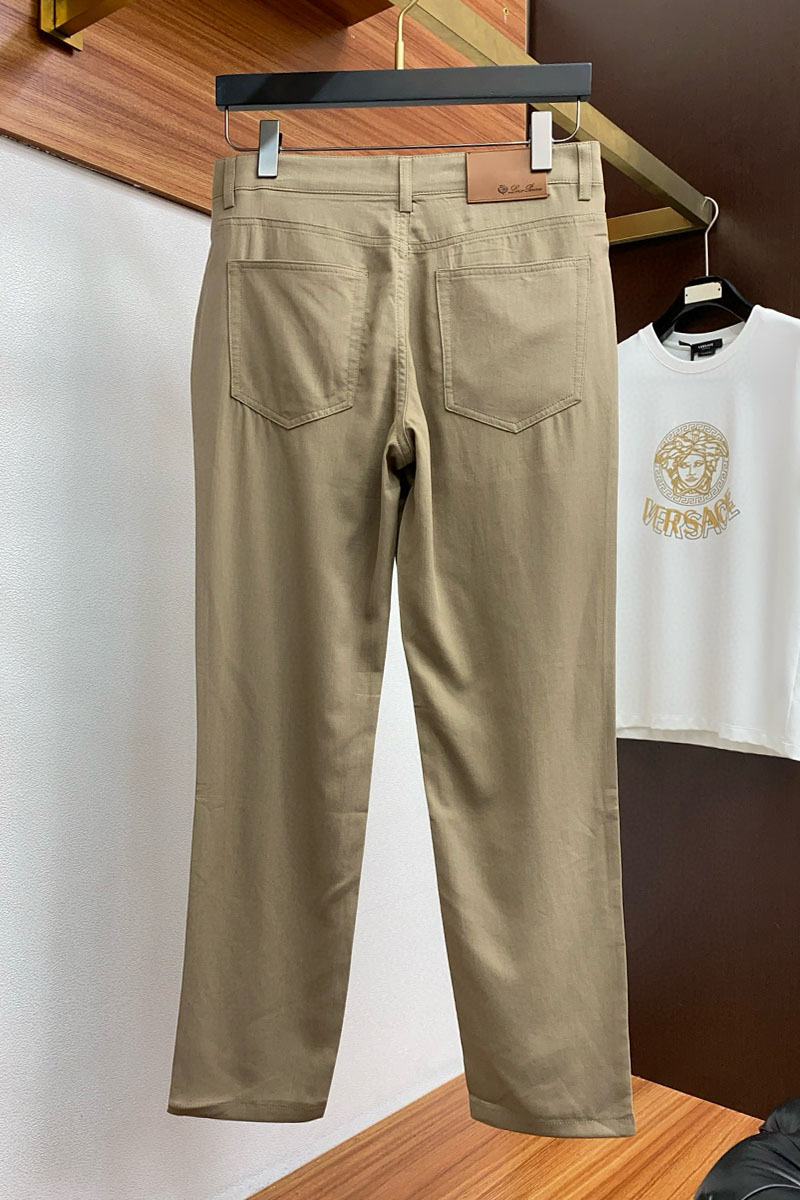 Loro Piana Джинсы бежевого цвета Premium