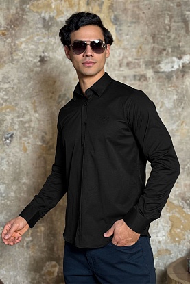 Мужская рубашка чёрного цвета