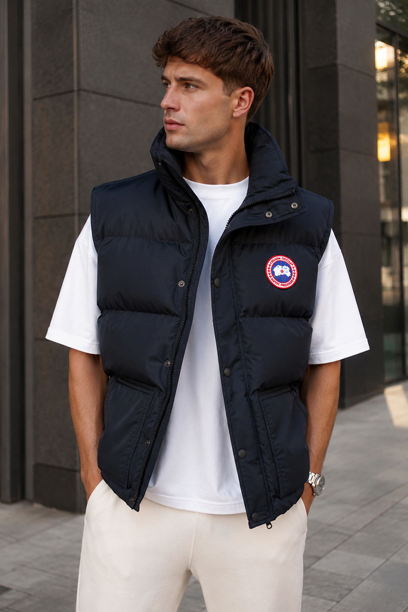 Canada Goose Мужской тёмно-синий жилет Garson Vest 