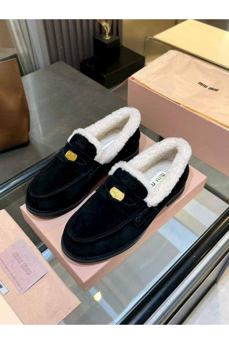 MIU MIU Женские лоферы с мехом premium  - Black