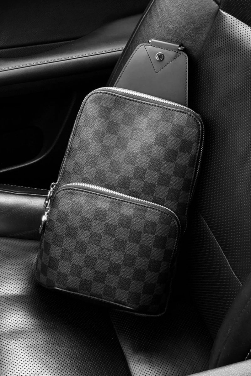 Lоuis Vuittоn Кожаная сумка Avenue Sling Damier Graphite 21x31x9 см