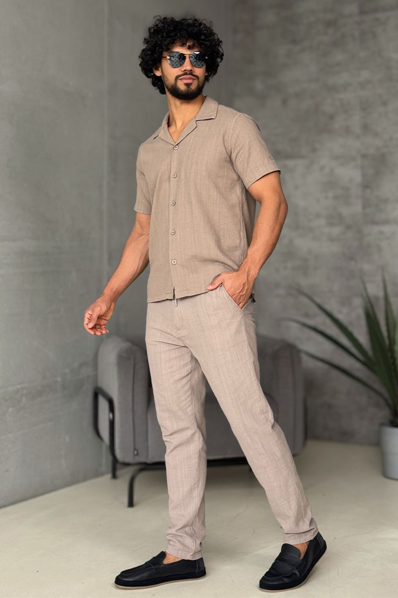 Loro Piana Мужской костюм бежевого цвета 