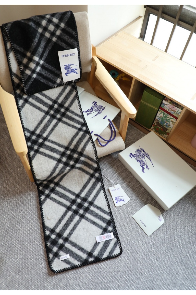 Burberry Шарф Check premium 182x30 см - Black