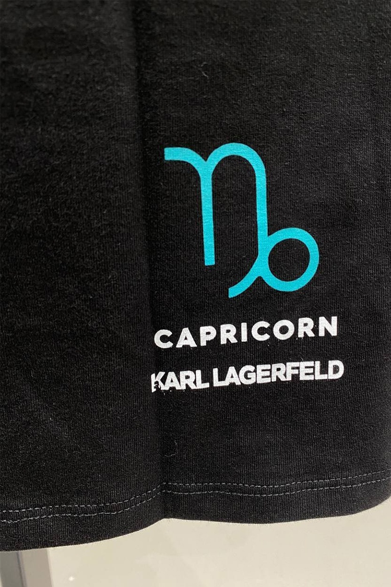 Company КL Женская чёрная футболка "Capricorn"