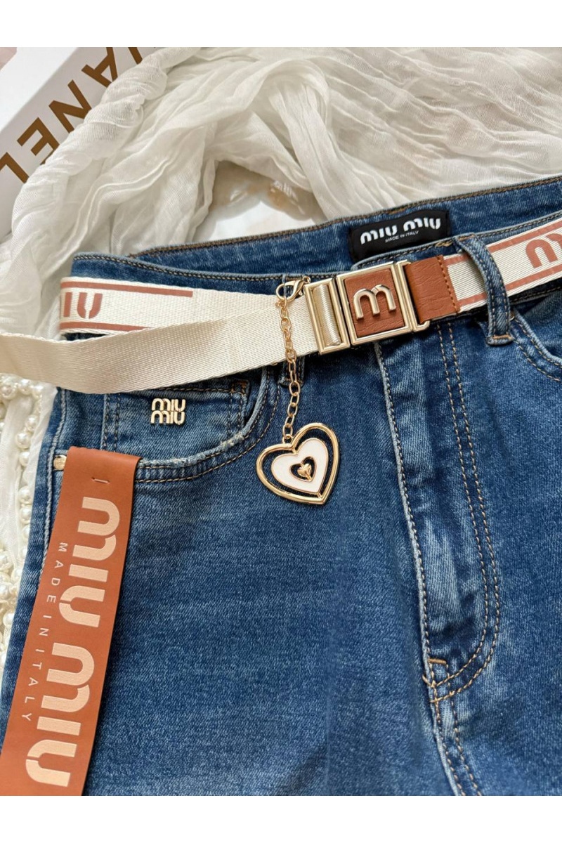 MIU MIU Женские джинсы синего цвета