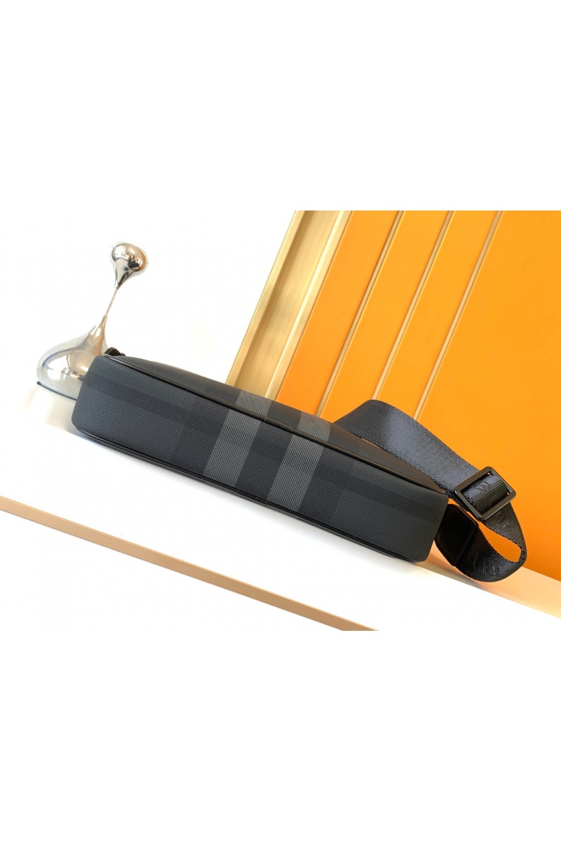 Burberry Кожаная сумка Muswell Premium 25x19x6 см