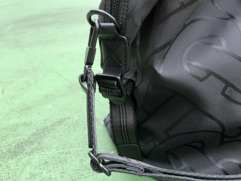 Burberry Нейлоновая дорожная сумка  Premium 50x29x19 см