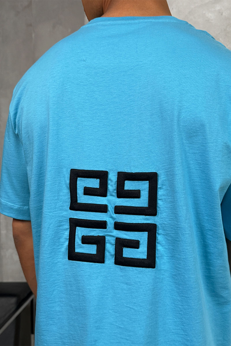 Givenchy Голубая оверсайз футболка embossed logo