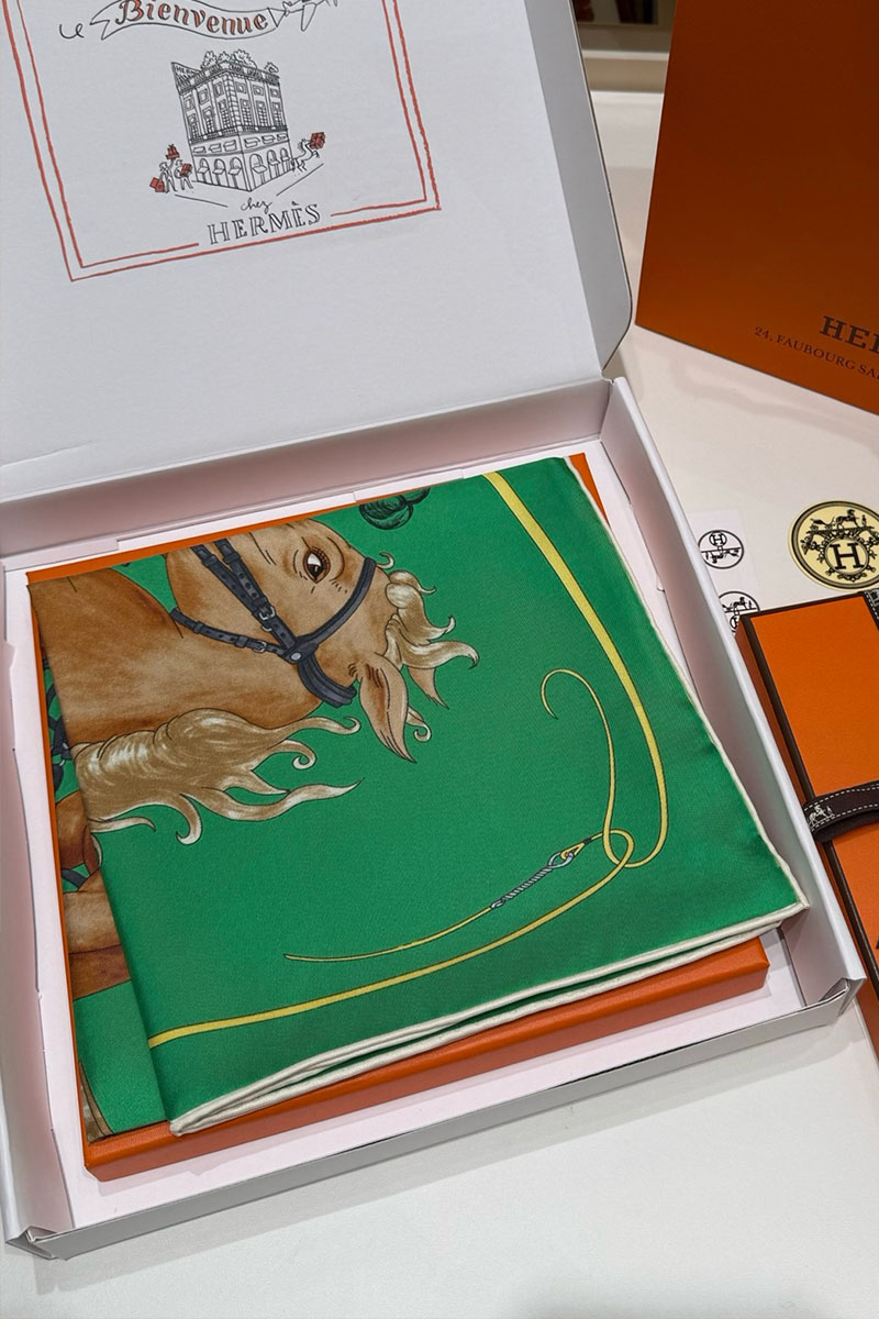 Hermes Платок Grand Galop premium 88x88 см