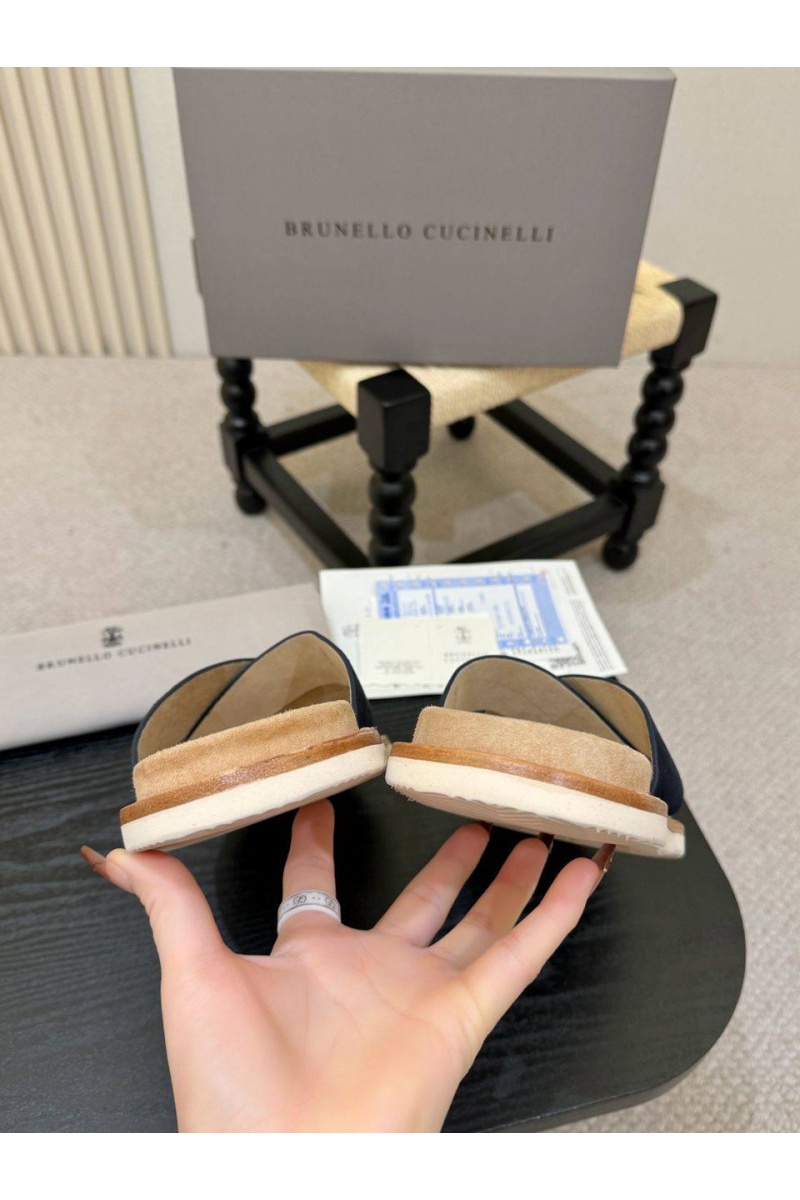 Brunеllо Сuсinеlli Замшевые шлёпанцы Crossover