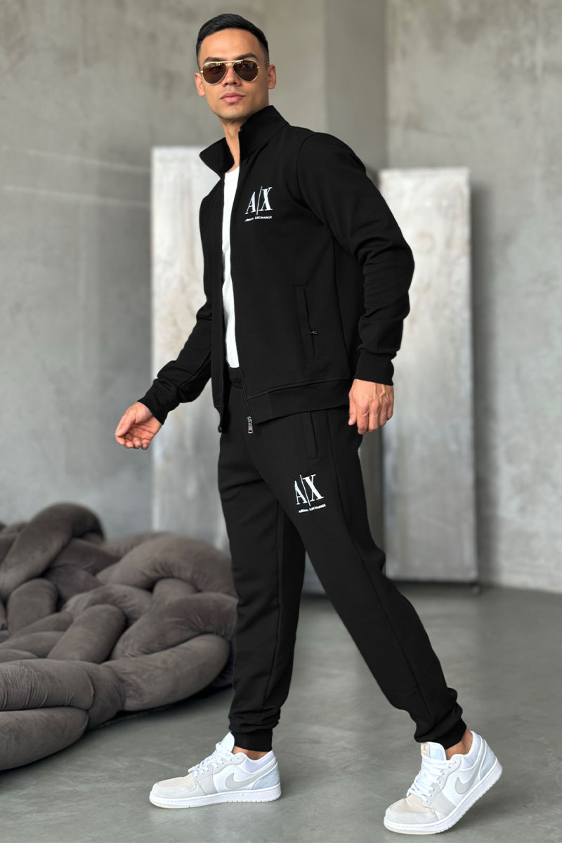 Emporio Armani EA7 Спортивные штаны logo-embroidered - Black