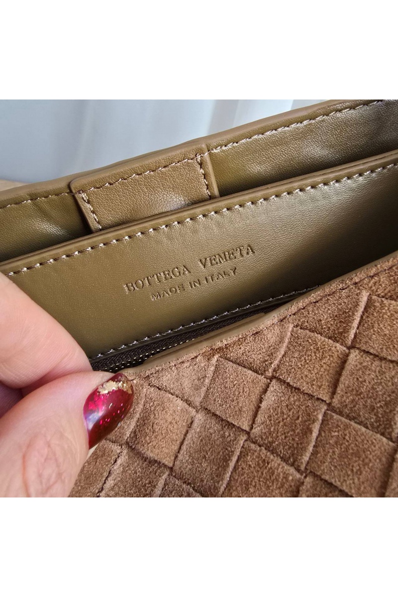 BV Замшевая сумка 30x23 см