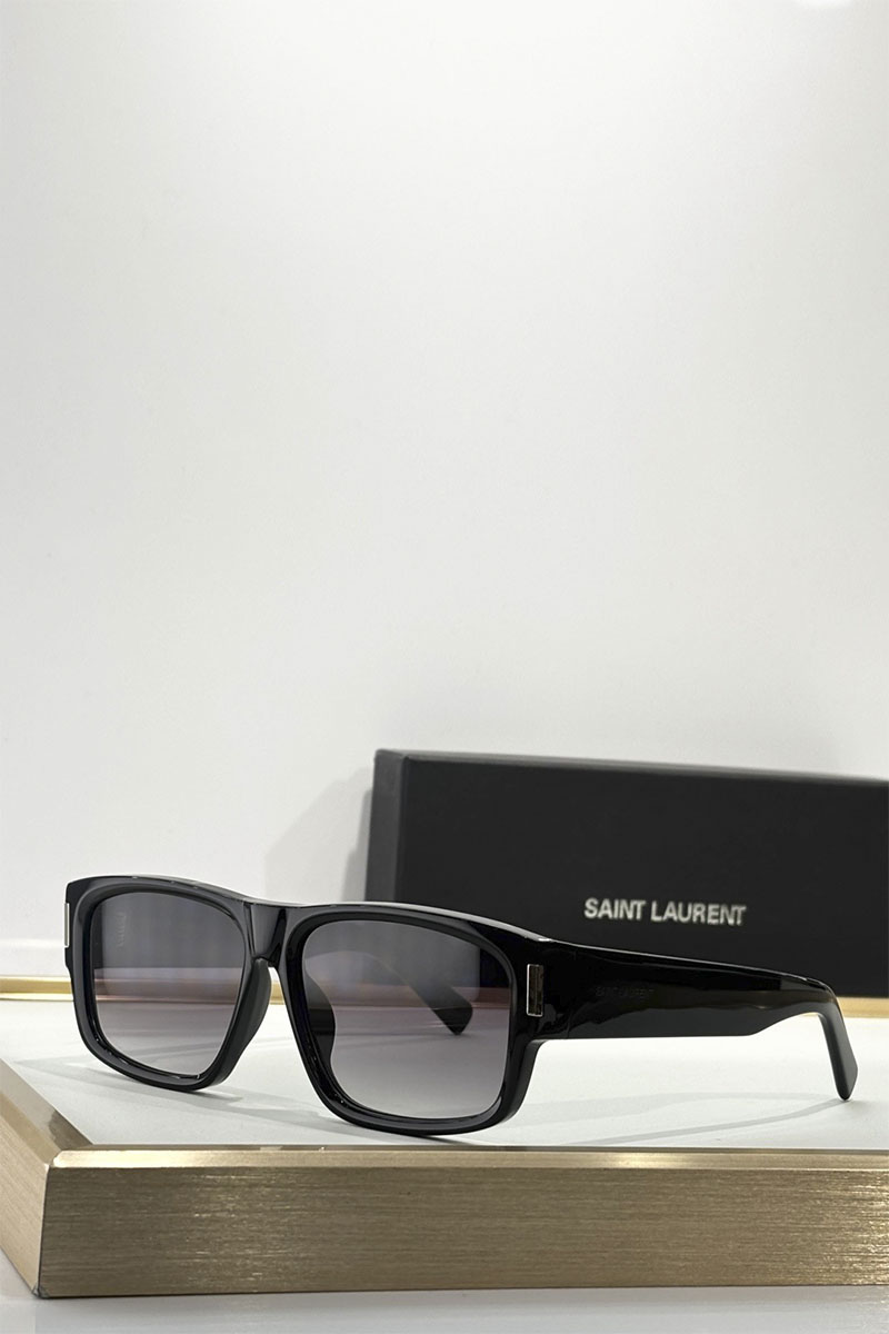 Yves Saint Laurent Солнцезащитные очки 