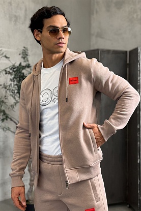 Утеплённая кофта на флисе 