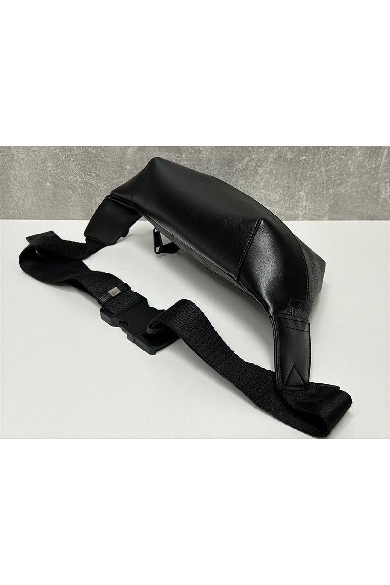 Burberry Сумка на пояс Sonny Check 28x14 см