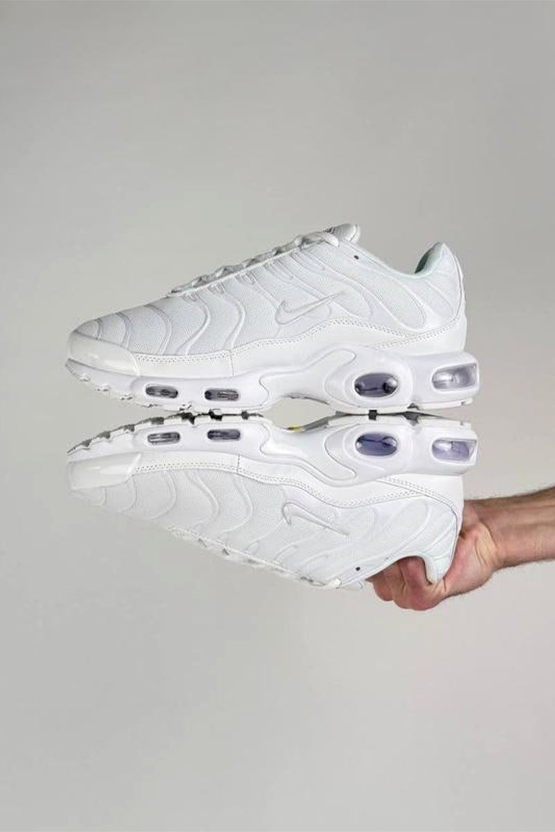 Nike Кроссовки AM Plus "Triple White"