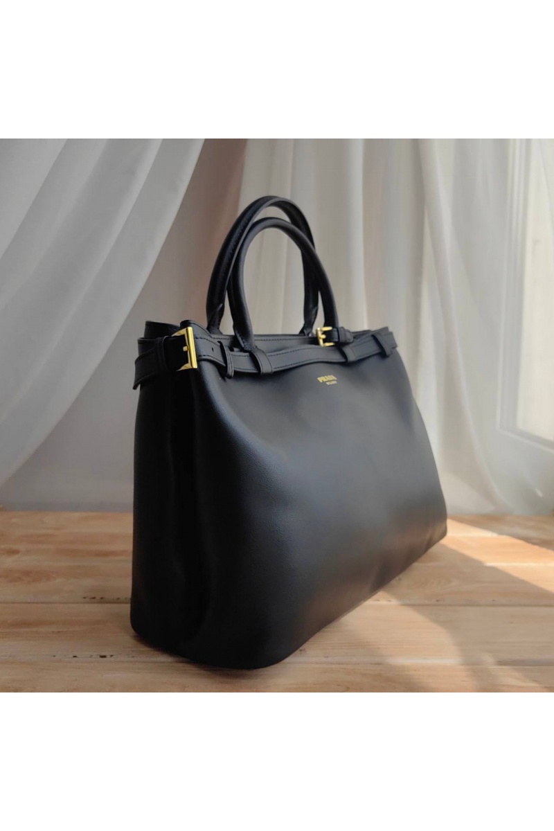 Prada Женская кожаная сумка Buckle 35x25 см (2 расцветки)