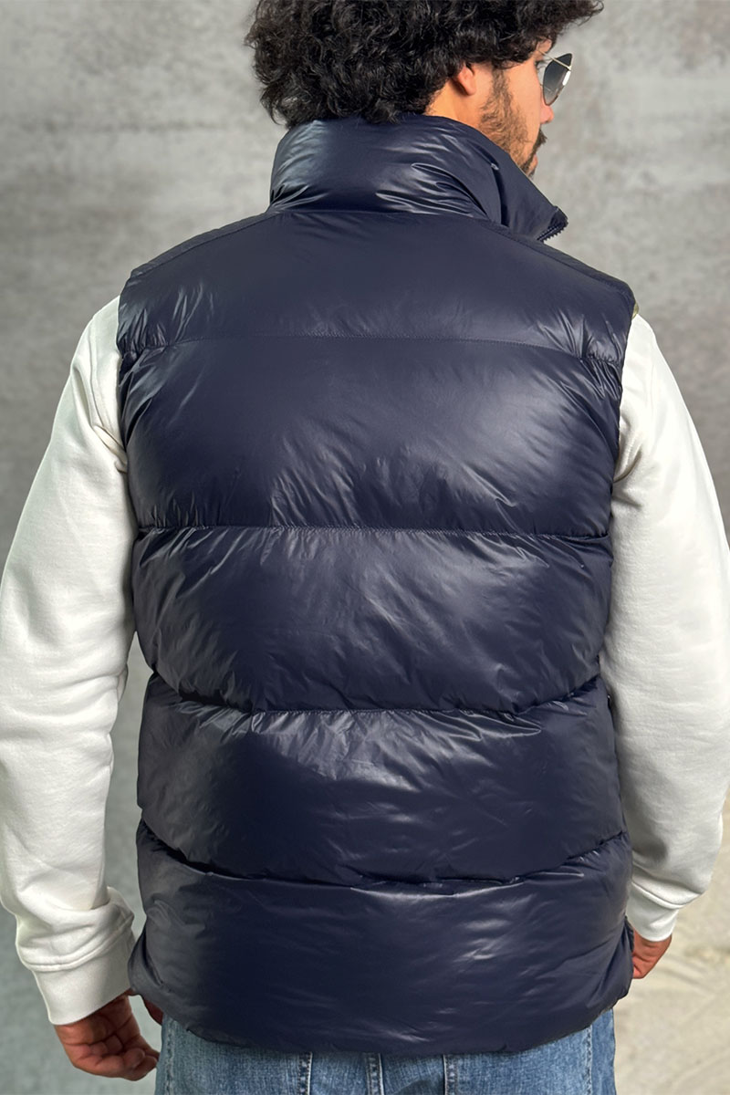 Moncler Утеплённый жилет синего цвета