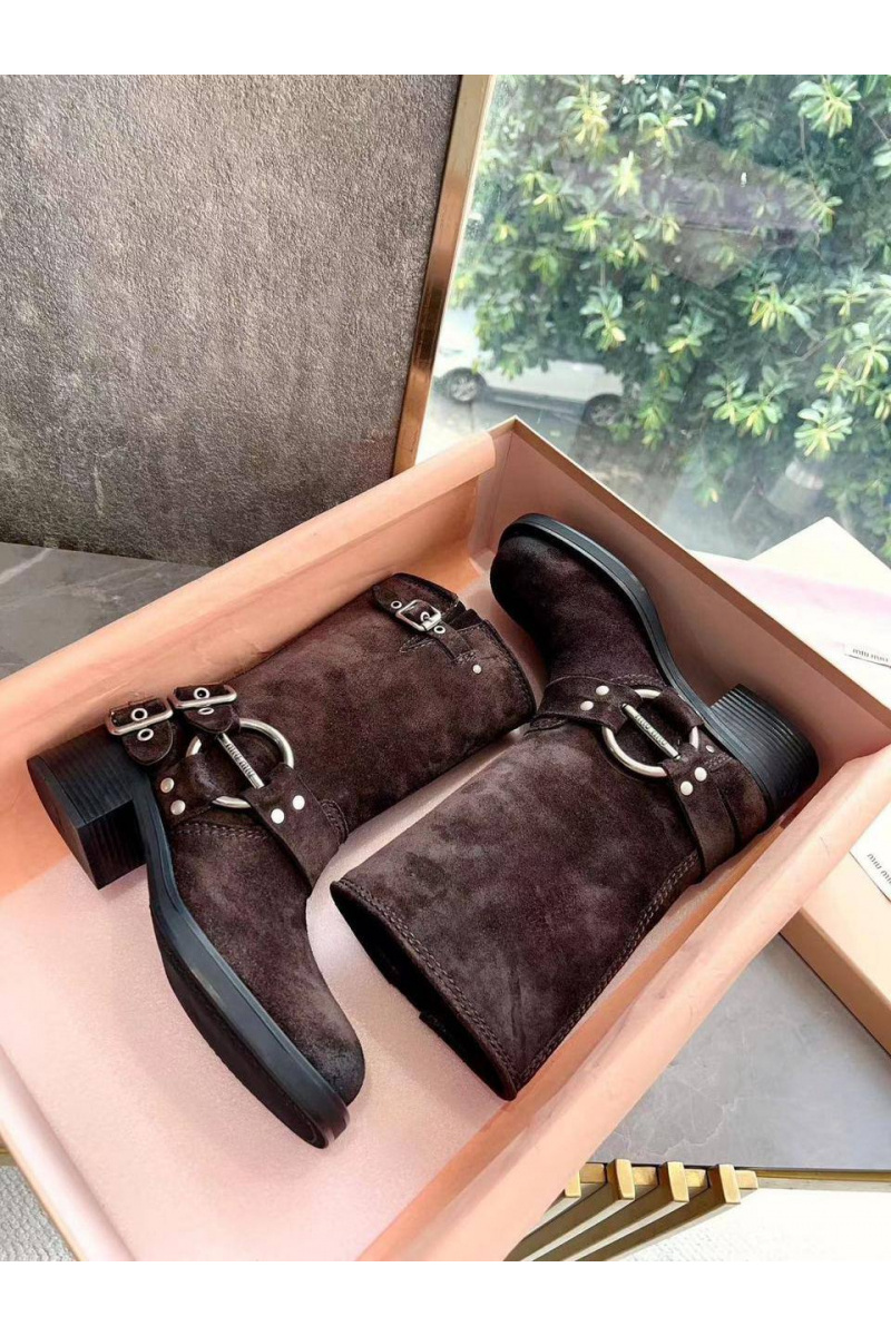 MIU MIU Женские замшевые сапоги Ankle Premium