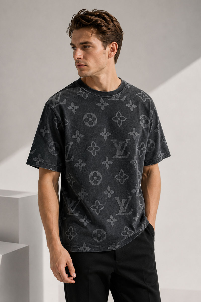 Lоuis Vuittоn Чёрная оверсайз футболка Monogram