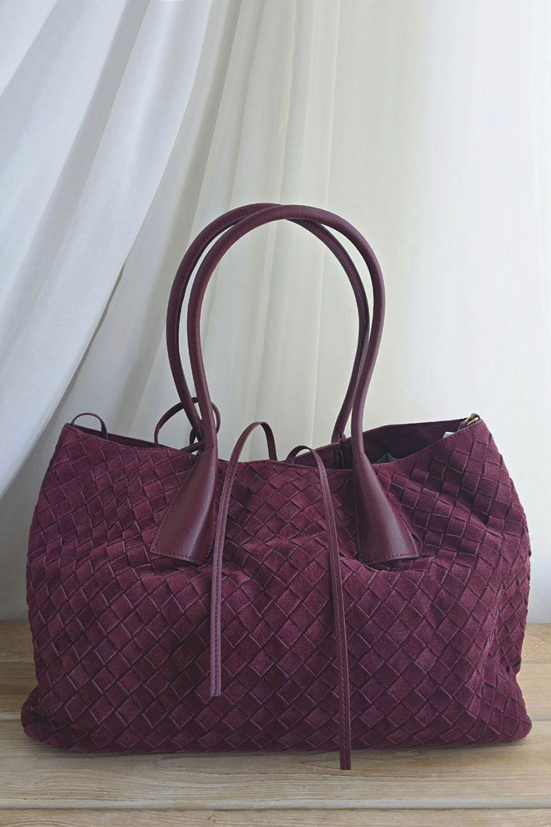 BV Замшевая сумка intrecciato 42x26