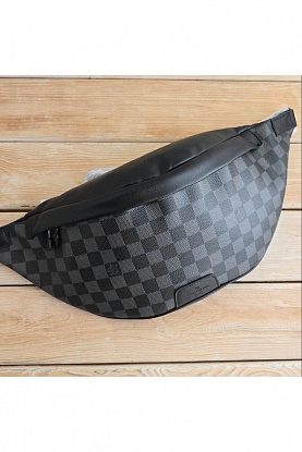 Кожаная сумка на пояс Discovery Damier Graphite