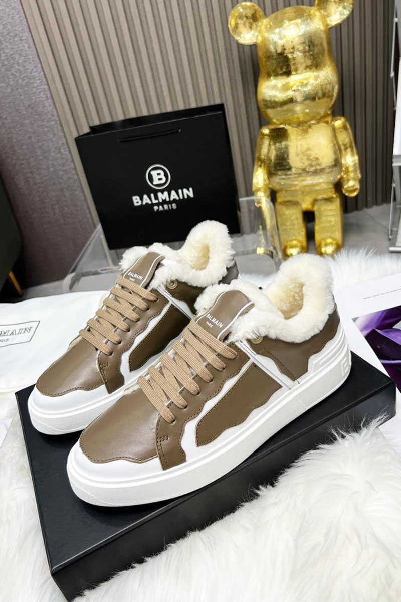 Balmain Кожаные кроссовки с мехом low-top - Beige / White