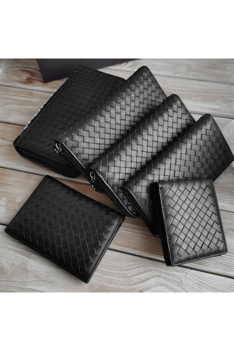 BV Кожаная обложка на паспорт - Black