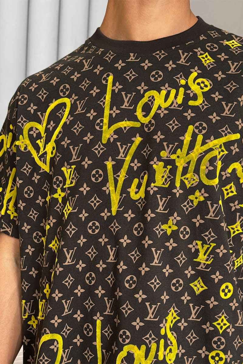 Lоuis Vuittоn Коричневая оверсайз футболка Heart monogram all-over