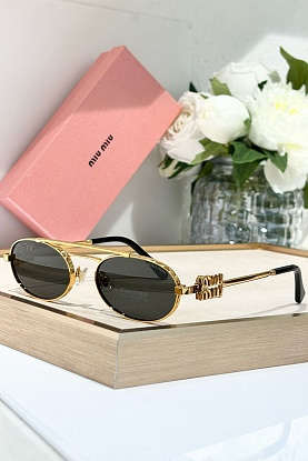 Женские солнцезащитные очки  Oval