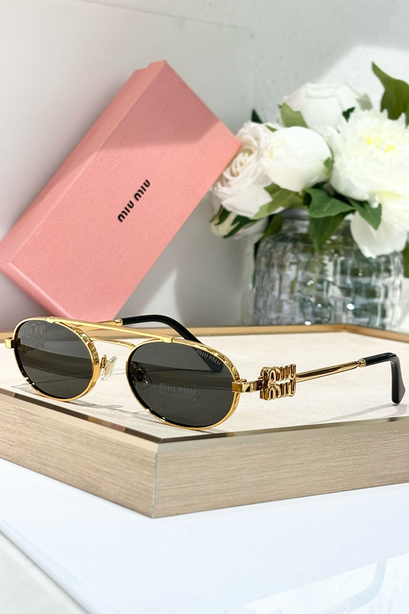 MIU MIU Женские солнцезащитные очки  Oval